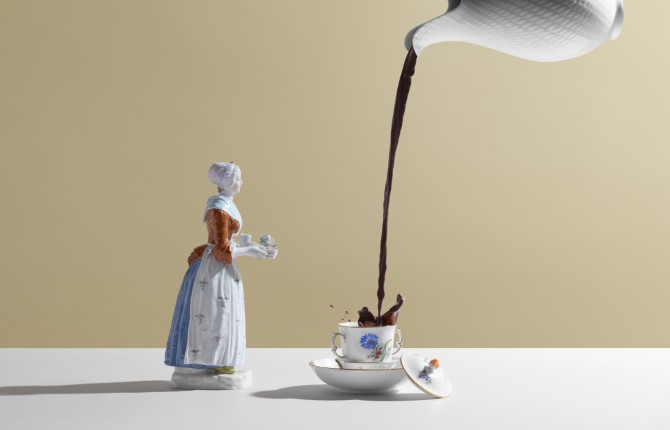 Winterliches mit dem Schokoladenmädchen von Meissen